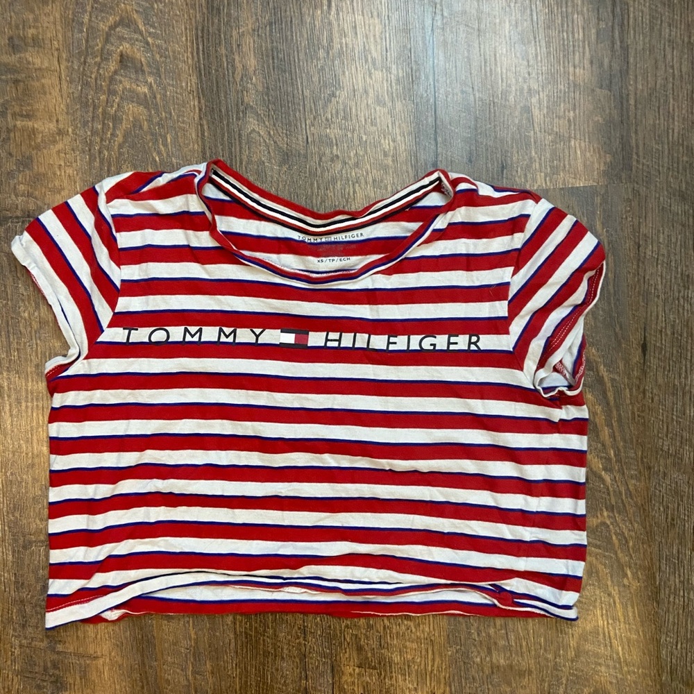 Tommy Hilfiger cropped tee